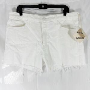 NWT Mother Superior The Scrapper Cutoff Denim Shorts White Women’s Size 33